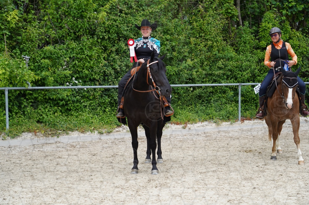 s_A7_08640.jpg